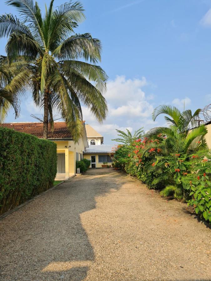 Sompteuse Villa Avec Piscine A 5 Min De La Plage Pointe Noire Kültér fotó