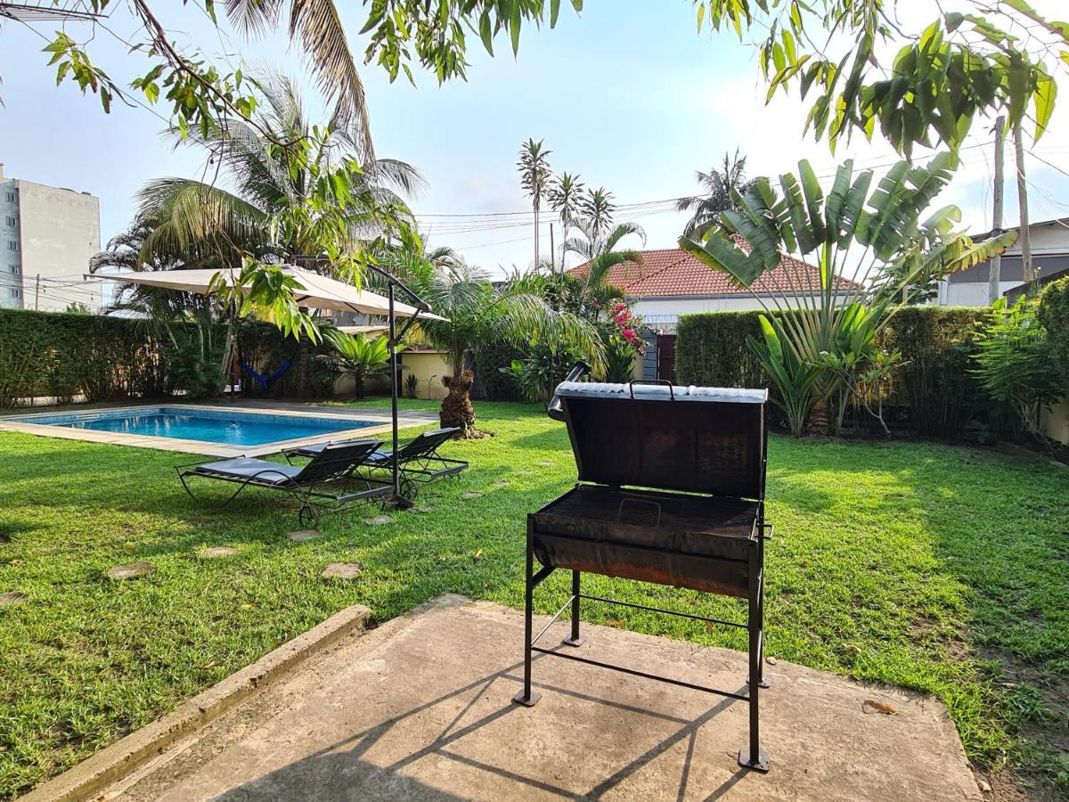 Sompteuse Villa Avec Piscine A 5 Min De La Plage Pointe Noire Kültér fotó