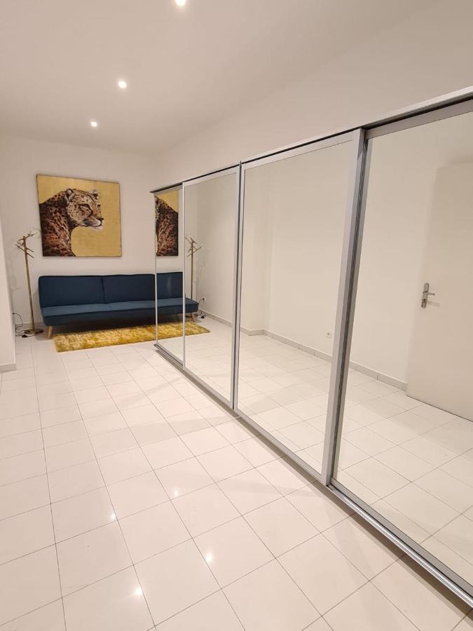 Sompteuse Villa Avec Piscine A 5 Min De La Plage Pointe Noire Kültér fotó