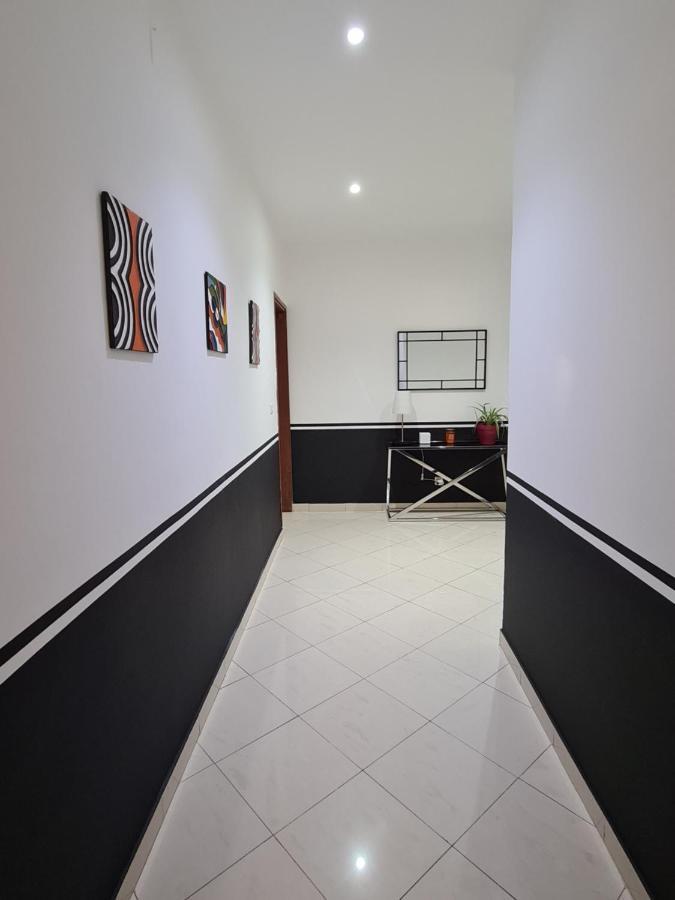 Sompteuse Villa Avec Piscine A 5 Min De La Plage Pointe Noire Kültér fotó