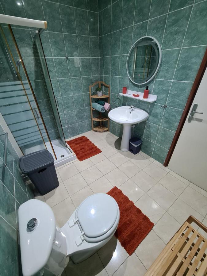 Sompteuse Villa Avec Piscine A 5 Min De La Plage Pointe Noire Kültér fotó