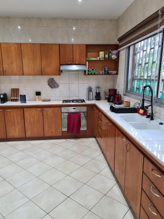 Sompteuse Villa Avec Piscine A 5 Min De La Plage Pointe Noire Kültér fotó
