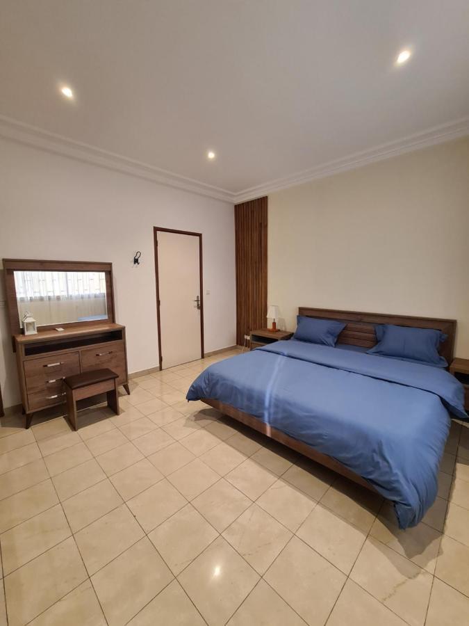 Sompteuse Villa Avec Piscine A 5 Min De La Plage Pointe Noire Kültér fotó